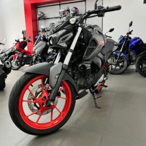 YAMAHA FZ15 2025