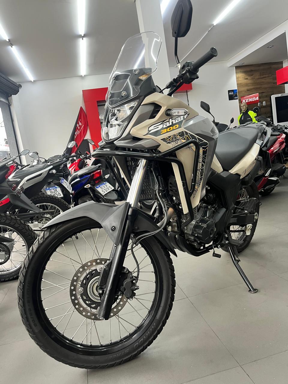 HONDA SHARA 300 ADVENTURE ABS 2025 - Imagem 3