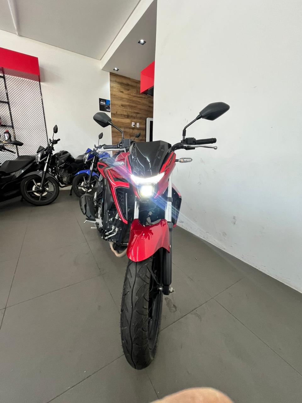 YAMAHA FZ25 FAZER 250 2025 CONECTED PROMOÇÃO - Imagem 4