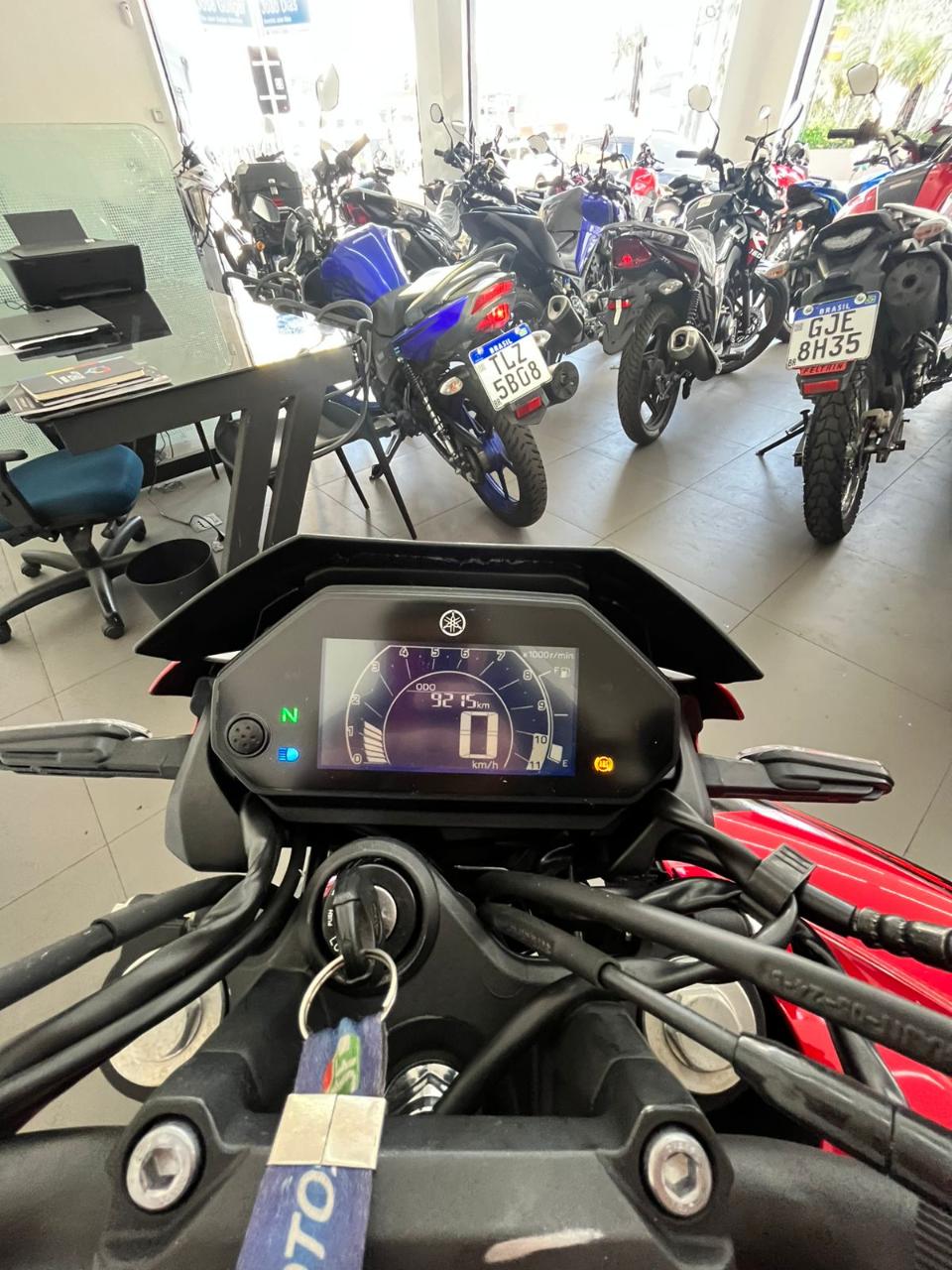 YAMAHA FZ25 FAZER 250 2025 CONECTED PROMOÇÃO - Imagem 9